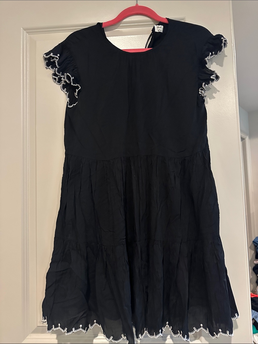 Wilfred Black Tiered Dress with White Scallop Trim